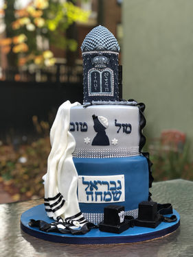 Custom kosher cake by Au Bon Cake in Miami Beach — photo 4