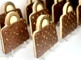 Kosher custom cookies by Au Bon Cake in Miami Beach — photo 1